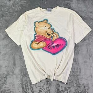 VTG Royal Avalon Winnie the Pooh heart painting graphic tshirt womens Large
